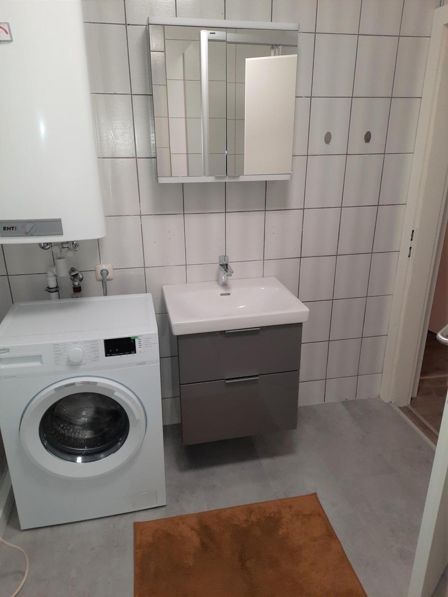 Ferienwohnung Im Zentrum Mit Balkon Und Parkplatz กมุนเดน ภายนอก รูปภาพ