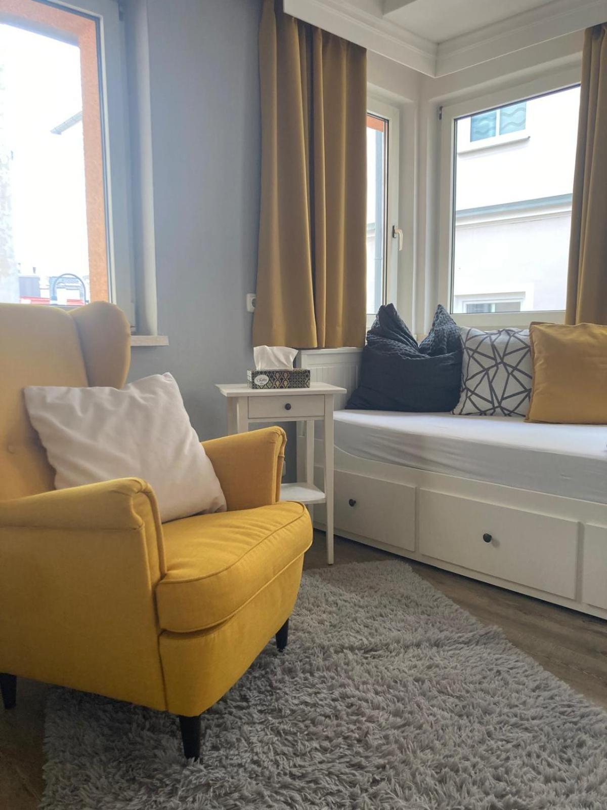 Ferienwohnung Im Zentrum Mit Balkon Und Parkplatz กมุนเดน ภายนอก รูปภาพ